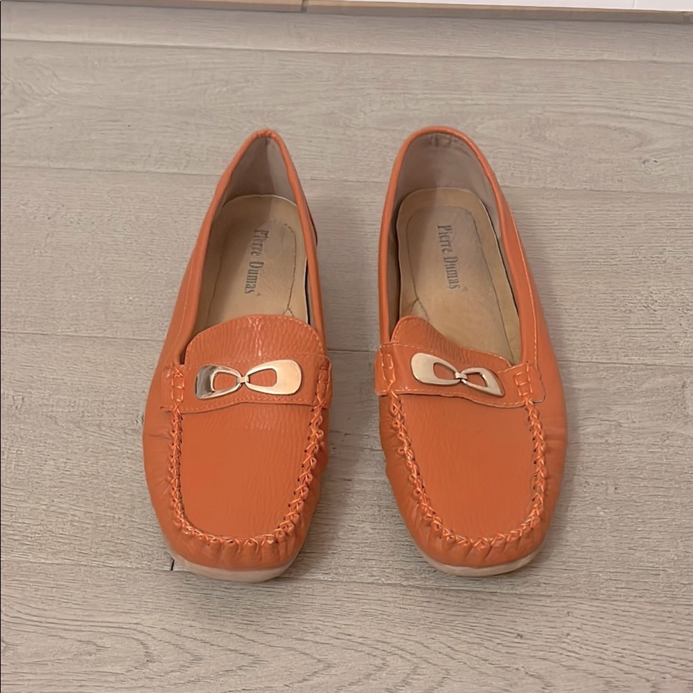 Pierre Dumas Women's Orange Loafers
